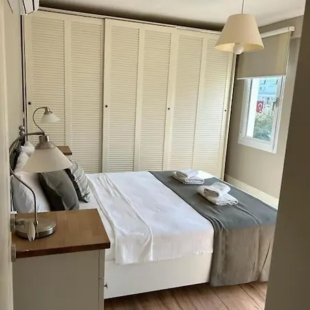 1+1 Flat For Rent In The Center Of بودروم
