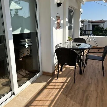 شقة 1+1 Flat For Rent In The Center Of بودروم