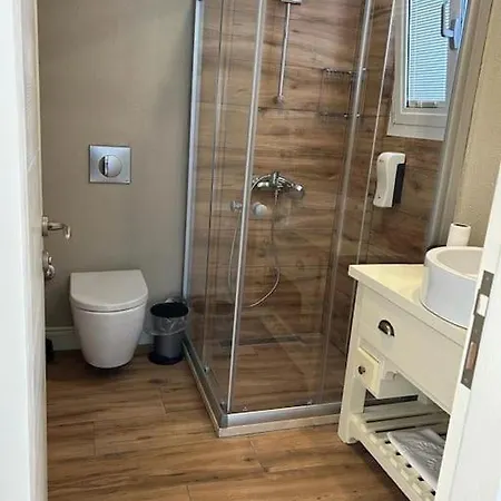 1+1 Flat For Rent In The Center Of شقة
